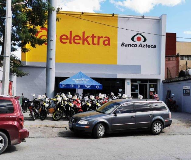 Denuncian abusos  de tienda Elektra