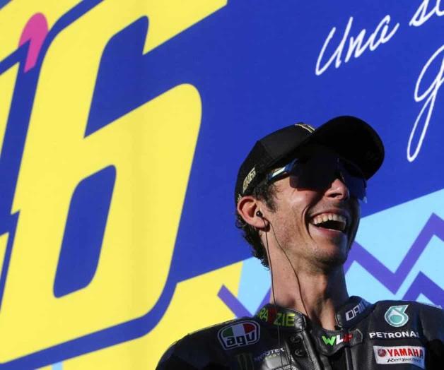 Rossi se retira con 10mo lugar en última carrera de MotoGP