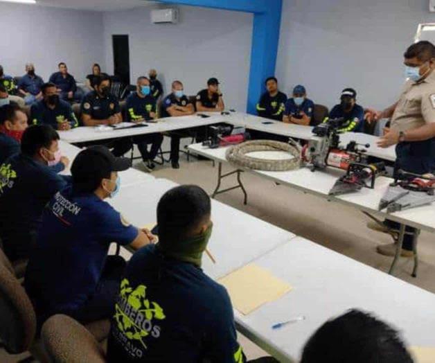 Capacitan a elementos de PC y Bomberos Capacitan a elementos de PC y Bomberos