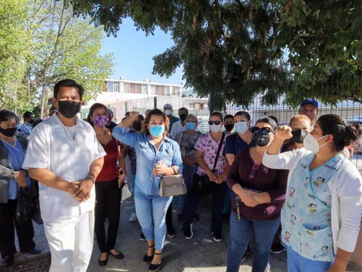 Protestan trabajadores de Salud por falta de pago Protestan trabajadores de Salud por falta de pago