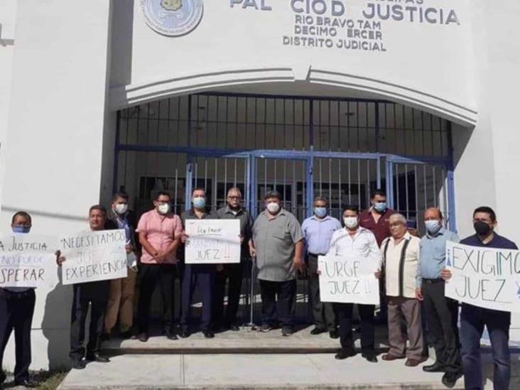 ¡La Justicia no puede esperar!; protestan por falta de jueces ¡La Justicia no puede esperar!; protestan por falta de jueces