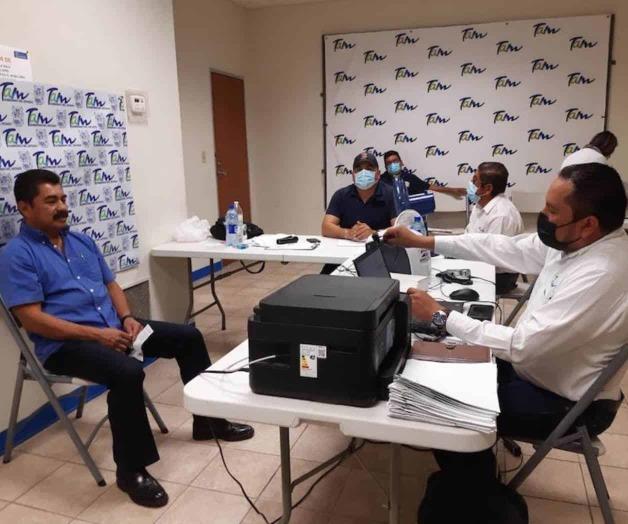 Vuelven a expedir las credenciales