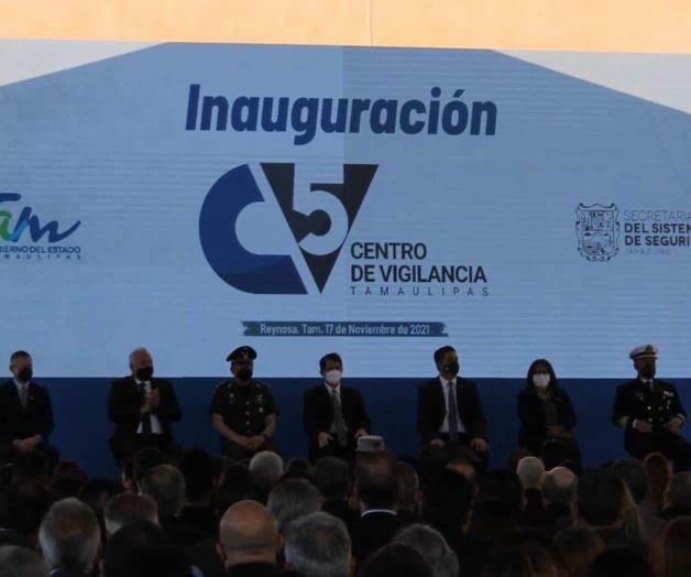 Reconoce gobernador al Ejército y la Marina