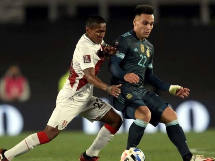 Analiza América ir a FIFA por lesión de Aquino Analiza América ir a FIFA por lesión de Aquino