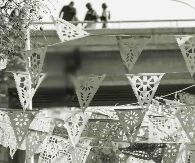 México: hallan 10 cuerpos en Zacatecas, 9 colgados de puente