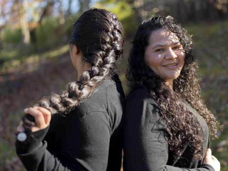 Madre e hija separadas en la frontera piden a otros no rendirse Madre e hija separadas en la frontera piden a otros no rendirse