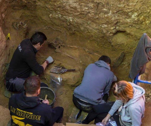 Proyecto de ley haría exhumar fosas comunes del franquismo Proyecto de ley haría exhumar fosas comunes del franquismo