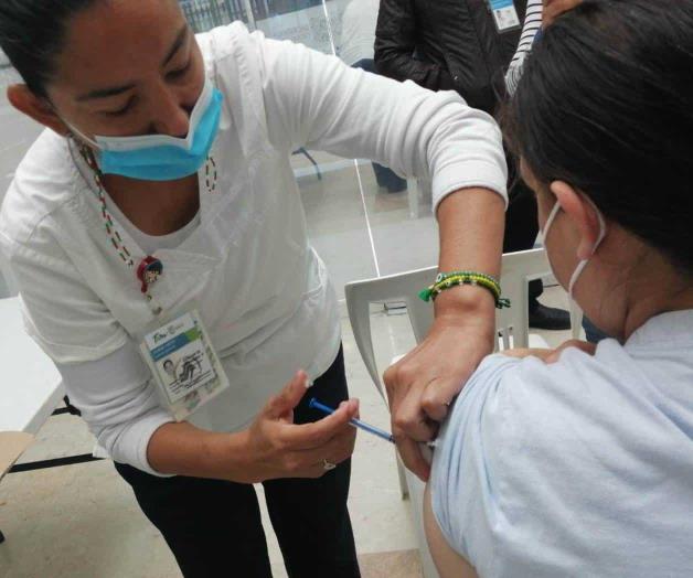 Inicia con poca afluencia vacunacion anti-Covid para menores 