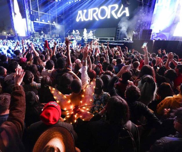 Rüfüs Du Sol y Twenty One Pilots hacen vibrar al Corona