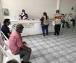 Reciben pago de pensiones adultos mayores