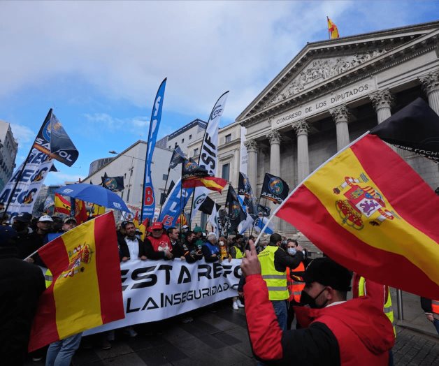 Marchan policías contra reforma a la ‘ley mordaza’ Marchan policías contra reforma a la ‘ley mordaza’