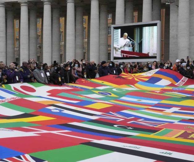 Papa Francisco expresa dolor y tristeza por muerte de migrantes