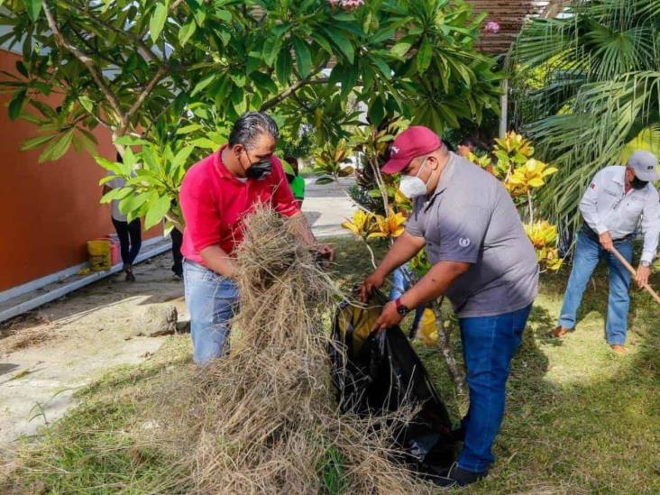 Intensifican en Madero limpieza y fumigación en escuelas Intensifican en Madero limpieza y fumigación en escuelas