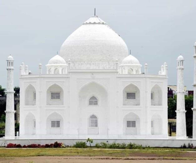 India: empresario construye réplica de Taj Mahal para esposa