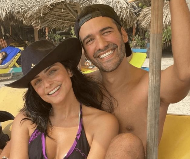 Aislinn Derbez y Jonathan Kubben estrenan romance