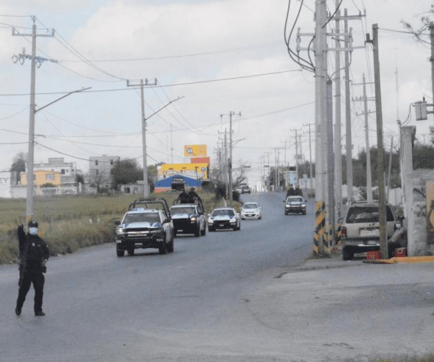 Escapan entre ráfagas de metralla y ‘ponchallantas’