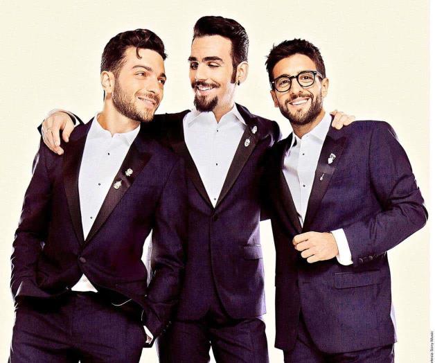 El trío Il Volo rinden homenaje al maestro