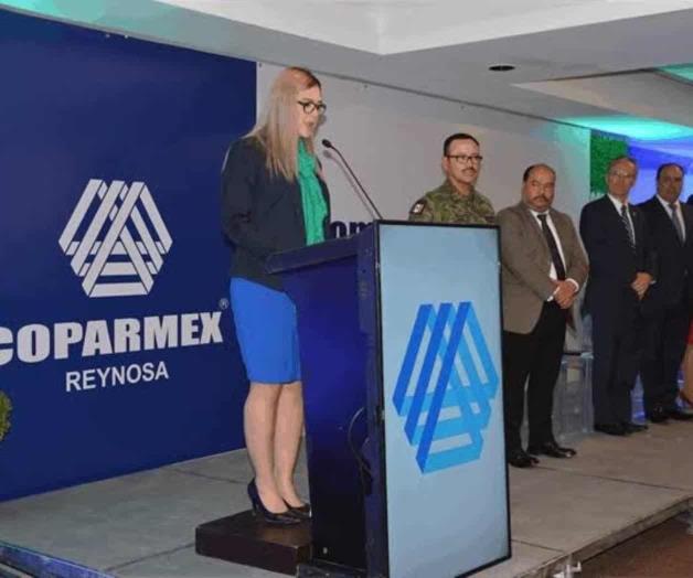 Reelige Coparmex a Valentina López Hernández