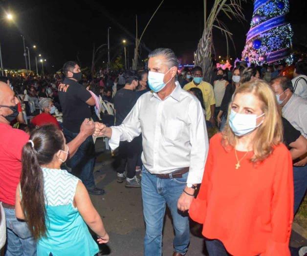 Participan tampiqueños en festejos navideños