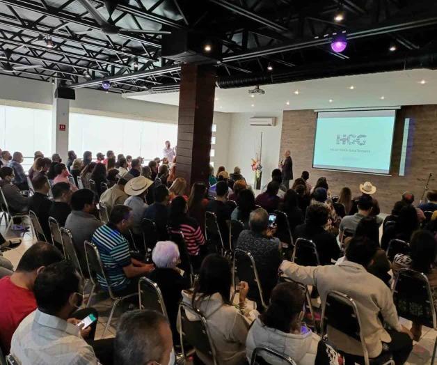 Deben autoridades escuchar al pueblo, asegura Héctor Garza