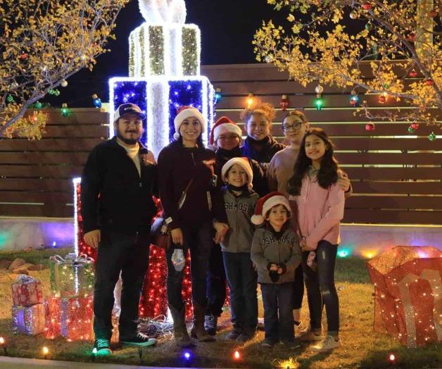 Celebran una noche mágica de Navidad en Pharr