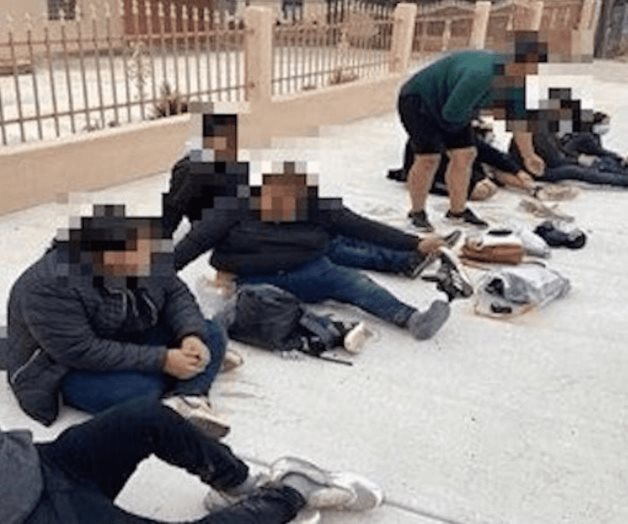 Cruzan grandes grupos de inmigrantes por Roma