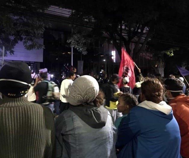 Protestan migrantes contra contención brutal del Gobierno Protestan migrantes contra contención brutal del Gobierno