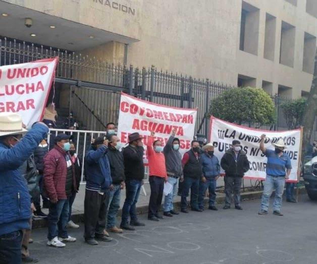 Acusan a Barbosa de crear violencia en Coyomeapan para imponer a alcalde petista