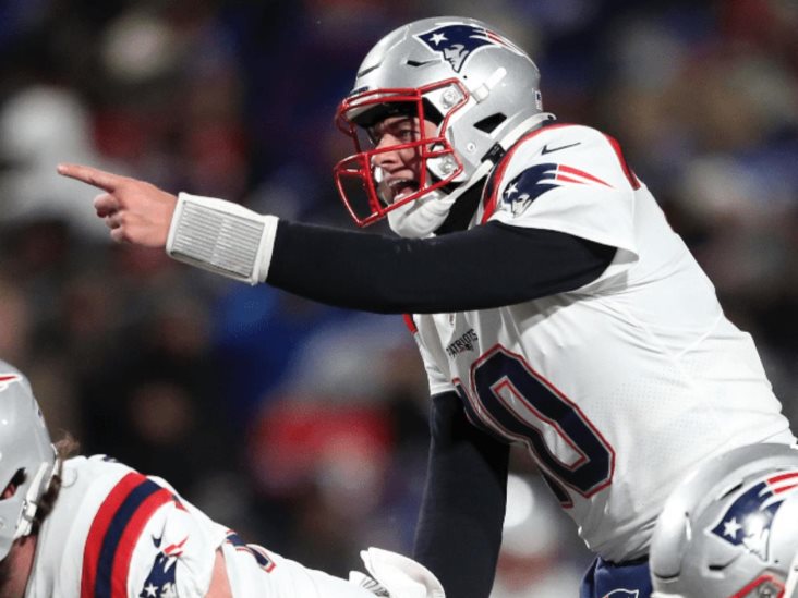 Colts y Patriots escriben otro capítulo en su rivalidad Colts y Patriots escriben otro capítulo en su rivalidad