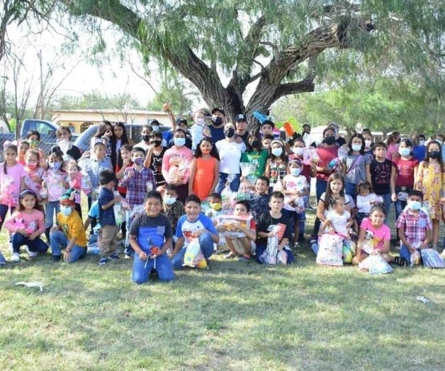 Llevan posadas a zona rural DIF y alcalde de Río Bravo Llevan posadas a zona rural DIF y alcalde de Río Bravo