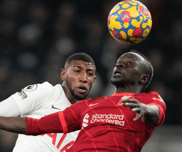 Entretenido empate entre Reds y Spurs