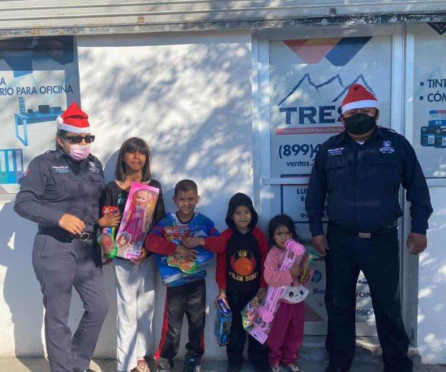 Llevan los tránsitos alegría a menores Llevan los tránsitos alegría a menores