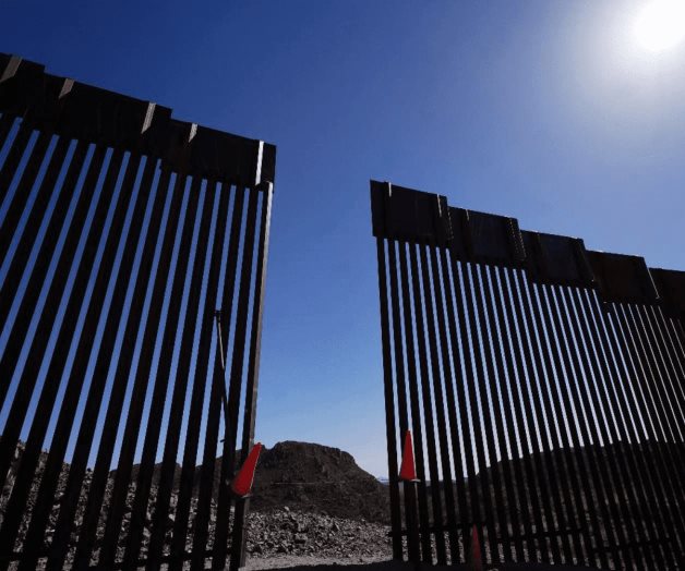 Autorizan limpieza del muro fronterizo