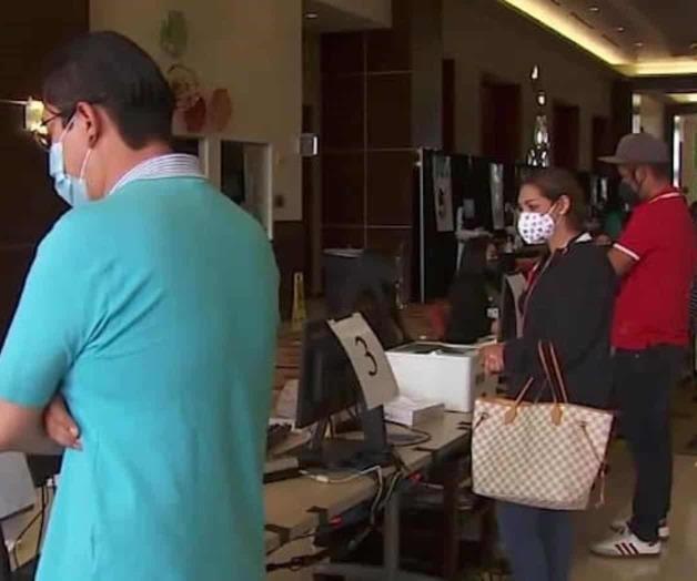 Crece temor al contagio y acuden a vacunarse