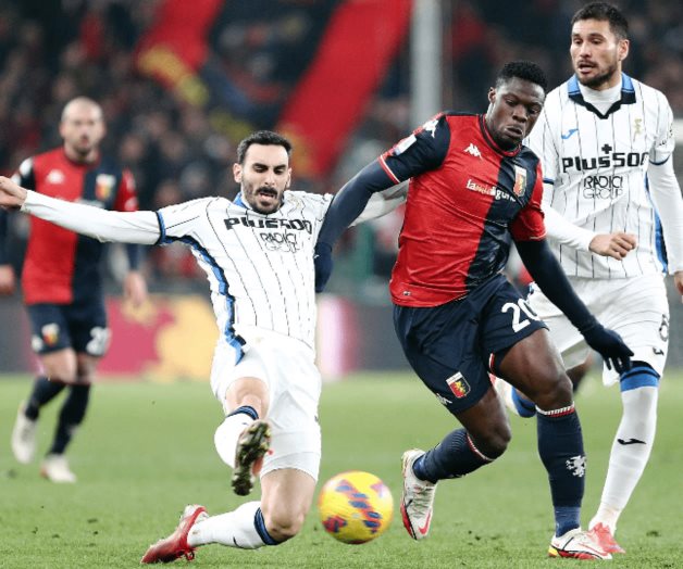 Frena Genoa, del mexicano Johan Vásquez, al Atalanta