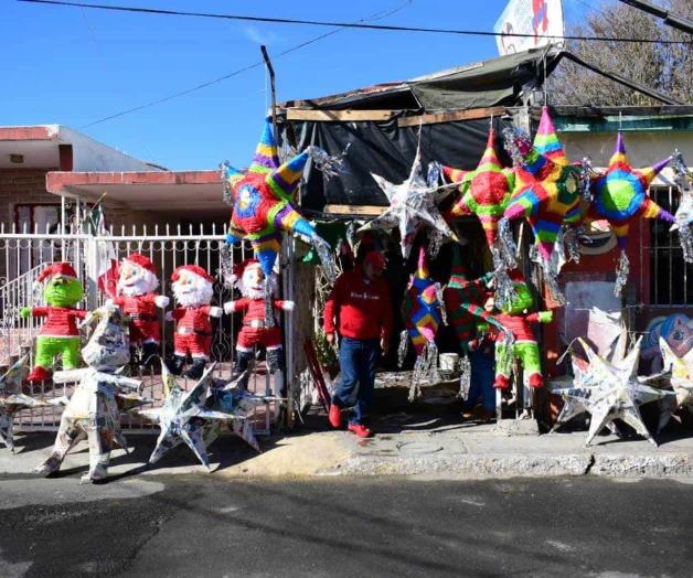 Mantienen viva la tradición de piñatas Mantienen viva la tradición de piñatas