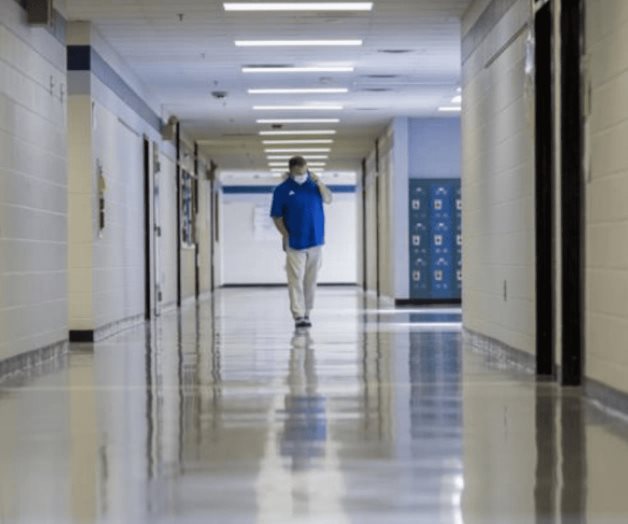 Los funcionarios de EE. UU. Recomiendan un aislamiento COVID más breve y una cuarentena