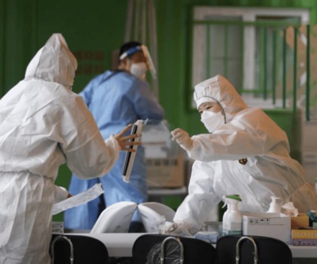 OMS: casos mundiales de COVID aumentan 11% la semana pasada