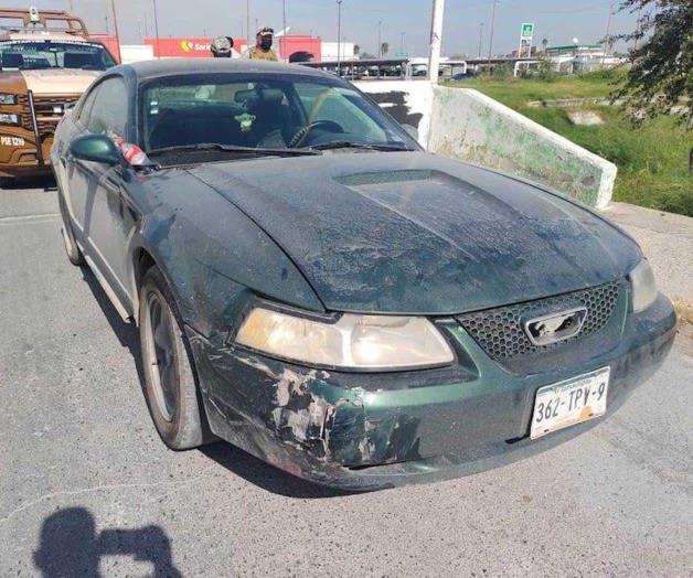 Choca patrulla con soldados