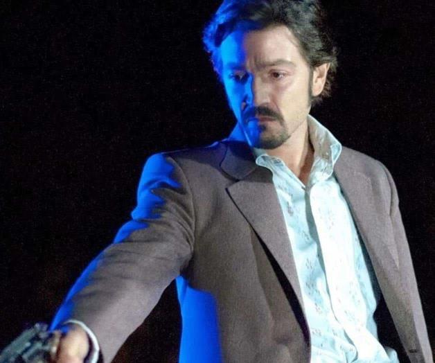 Valoran actores menos armas en los sets Valoran actores menos armas en los sets