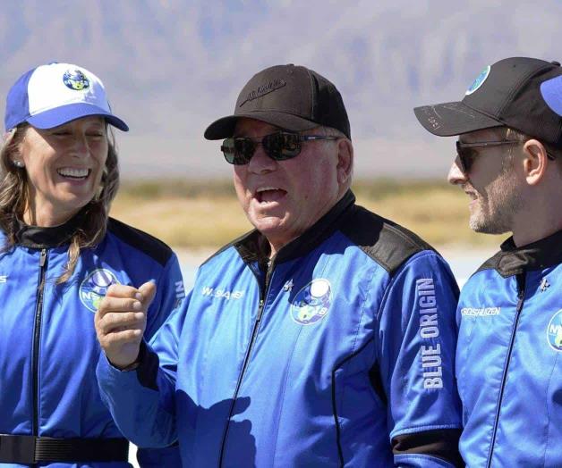 Está maravillado de vuelo espacial