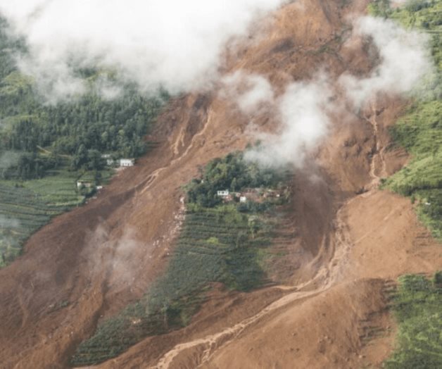 Causa deslave 14 muertos y 3 heridos Causa deslave 14 muertos y 3 heridos
