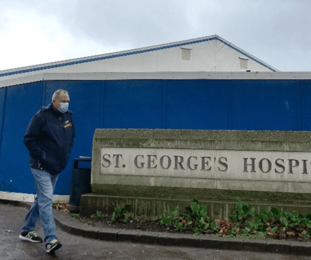 Descartan reforzar las medidas ante el Ómicron