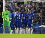 Chelsea aprovecha y saca ventaja por 2-0 ante Tottenham