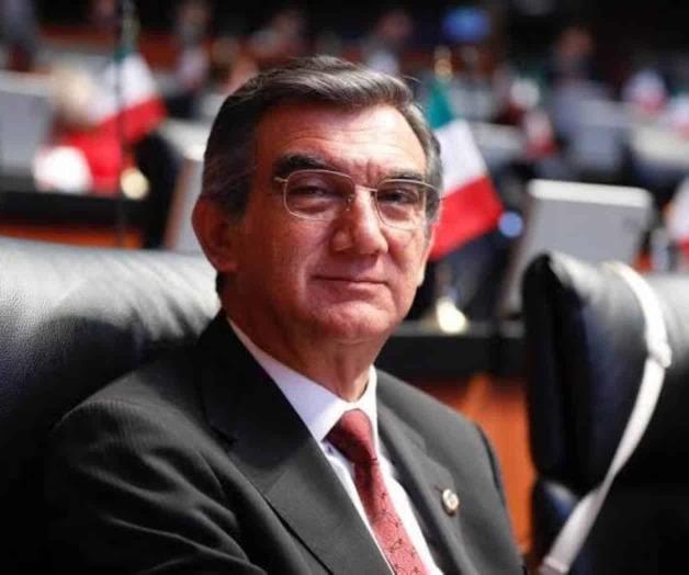 Presenta Américo Villarreal solicitud de licencia en el Senado