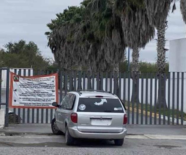 Desaparecen en hospital las mantas de protesta