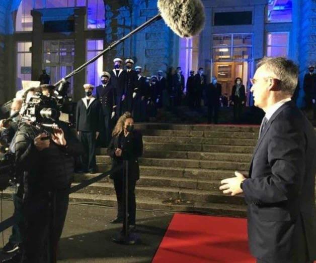 La OTAN ofrece a Rusia continuar el diálogo para una salida a la crisis de seguridad en Europa