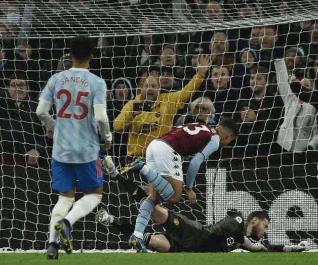 Amarga Coutinho la noche al ManU