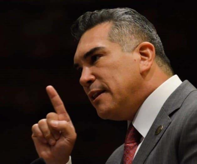 Amagan con expulsar a Pavlovich y Aysa Amagan con expulsar a Pavlovich y Aysa