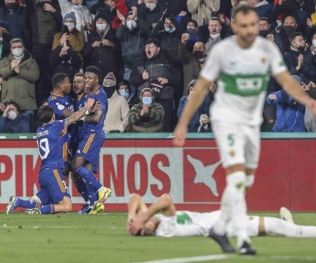 Remonta Real Madrid ante Elche y avanza a Cuartos